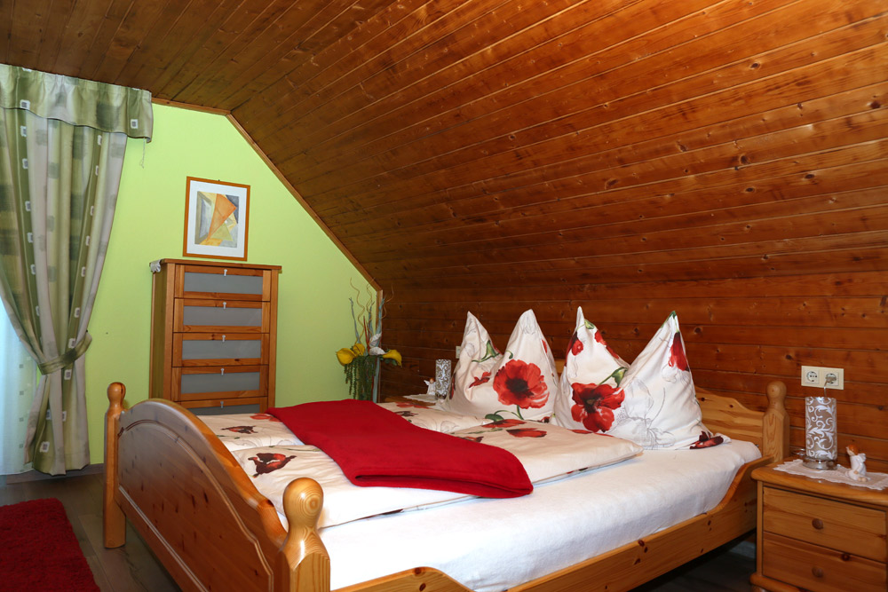 Wohnung Goldeck Doppelbett