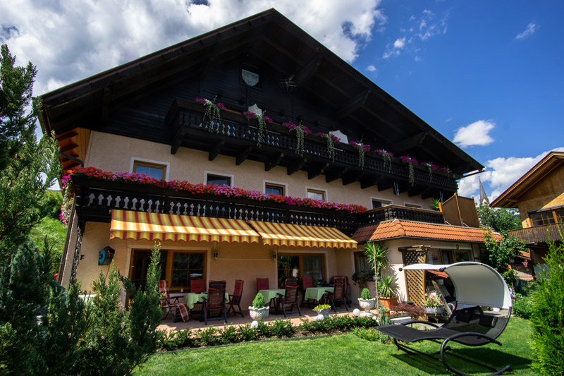 Landhaus Tripp Gartenansicht