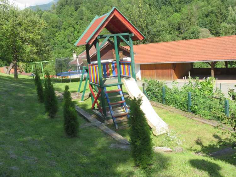 Kinderspielturm